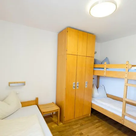 Jugendherberge Mittenwald Миттенвальд